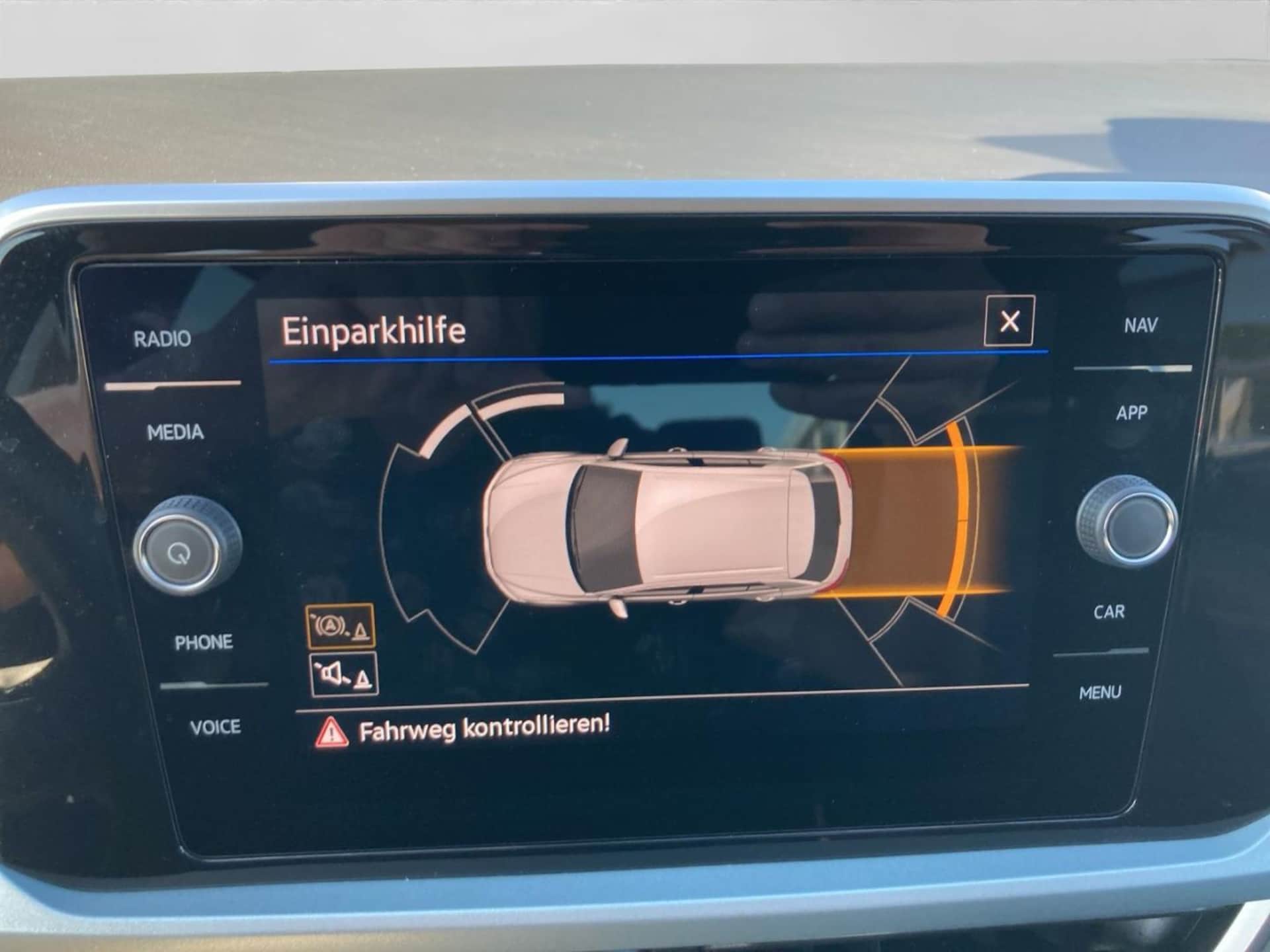 Volkswagen T-Roc Life