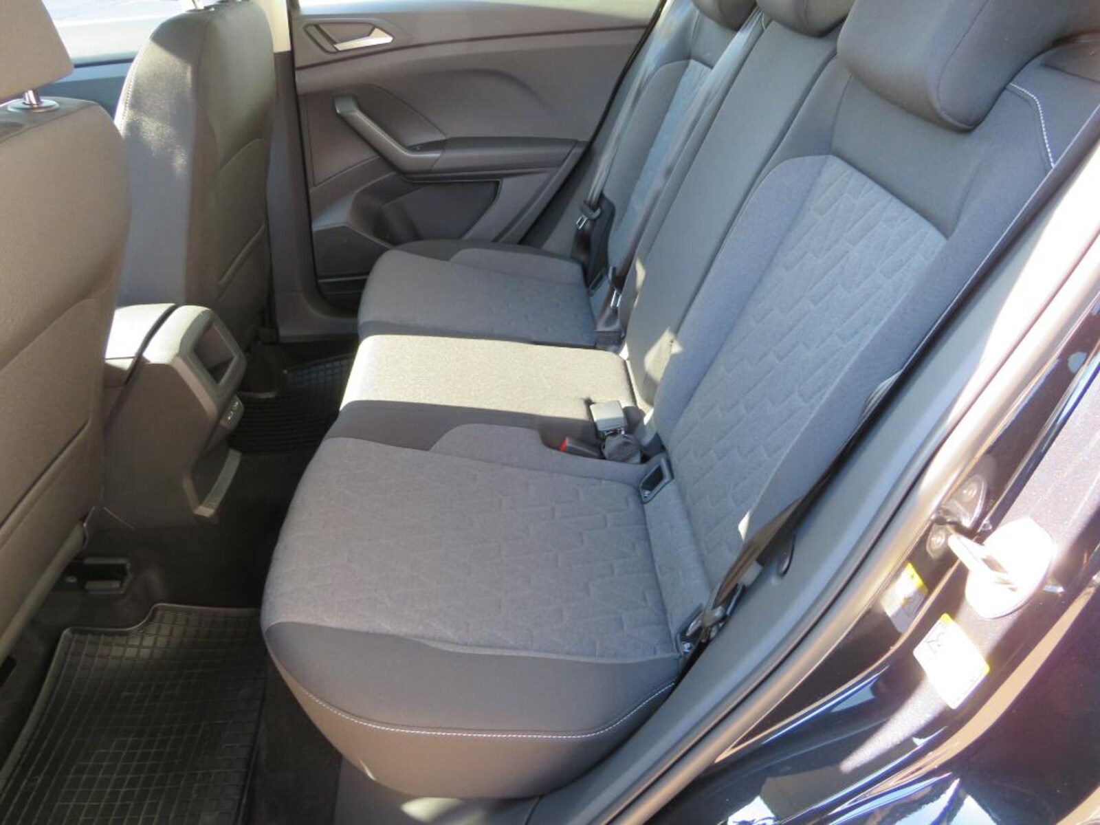 Volkswagen T-Cross – Bild 7