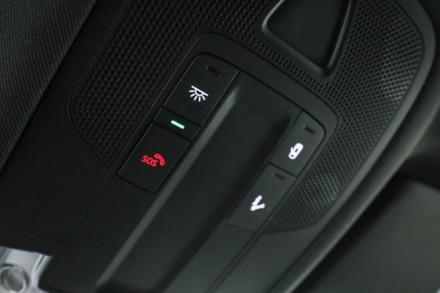 Bild über Audi S3 Sportback TFSI quattro S tronic - für weitere Informationen kontaktieren Sie den Audi Partner