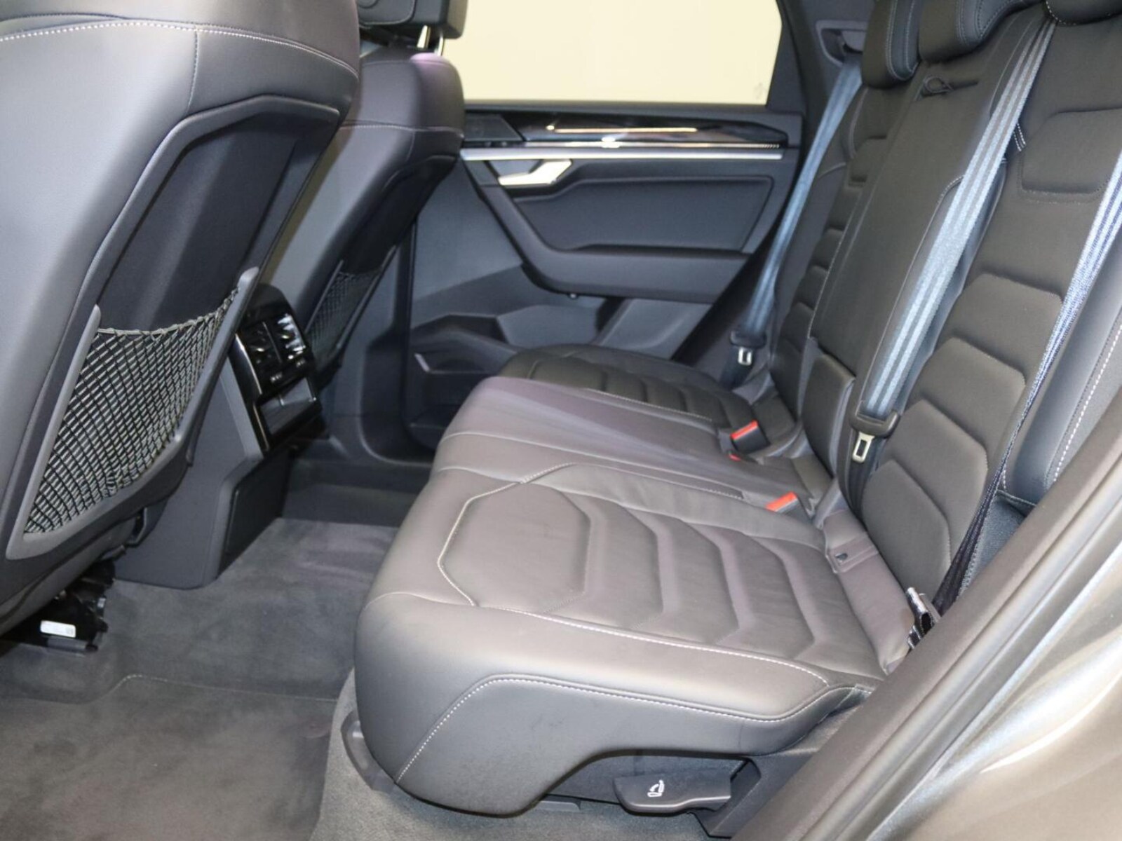 Volkswagen Touareg – Bild 13