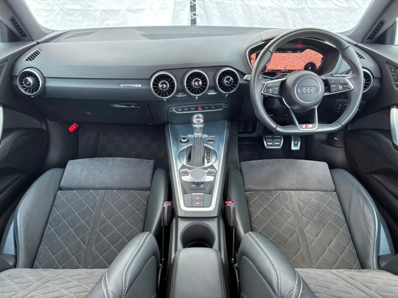 Audi TT Coupé
