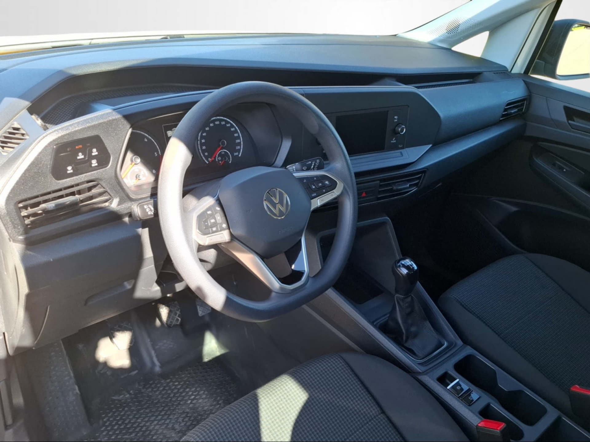 Volkswagen Caddy Kombi Basis-Modell