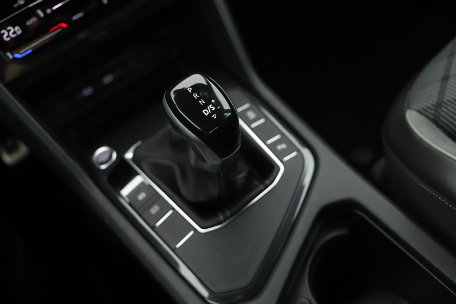 Volkswagen Tiguan – Bild 12