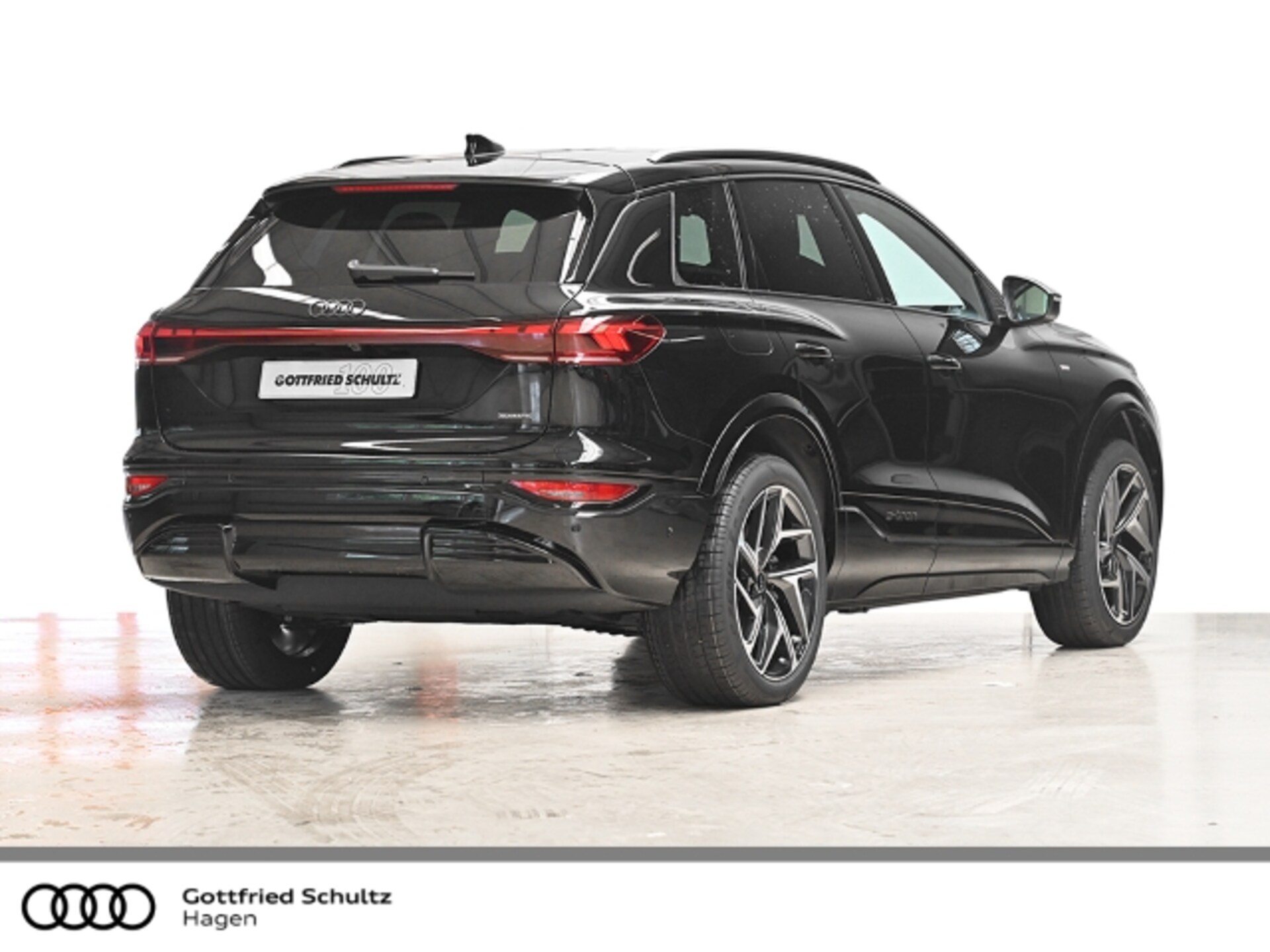 Audi Q6 SUV e-tron
