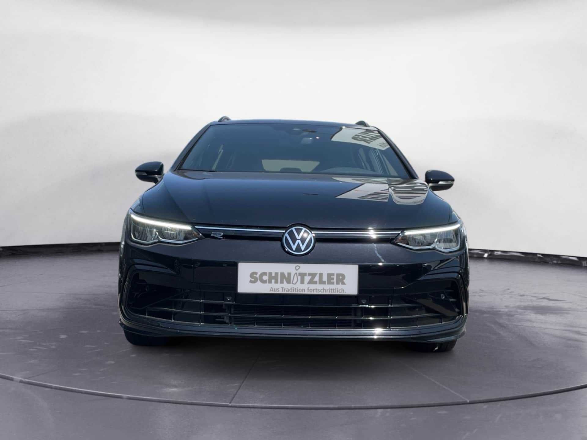 Volkswagen Golf Variant R-Line
