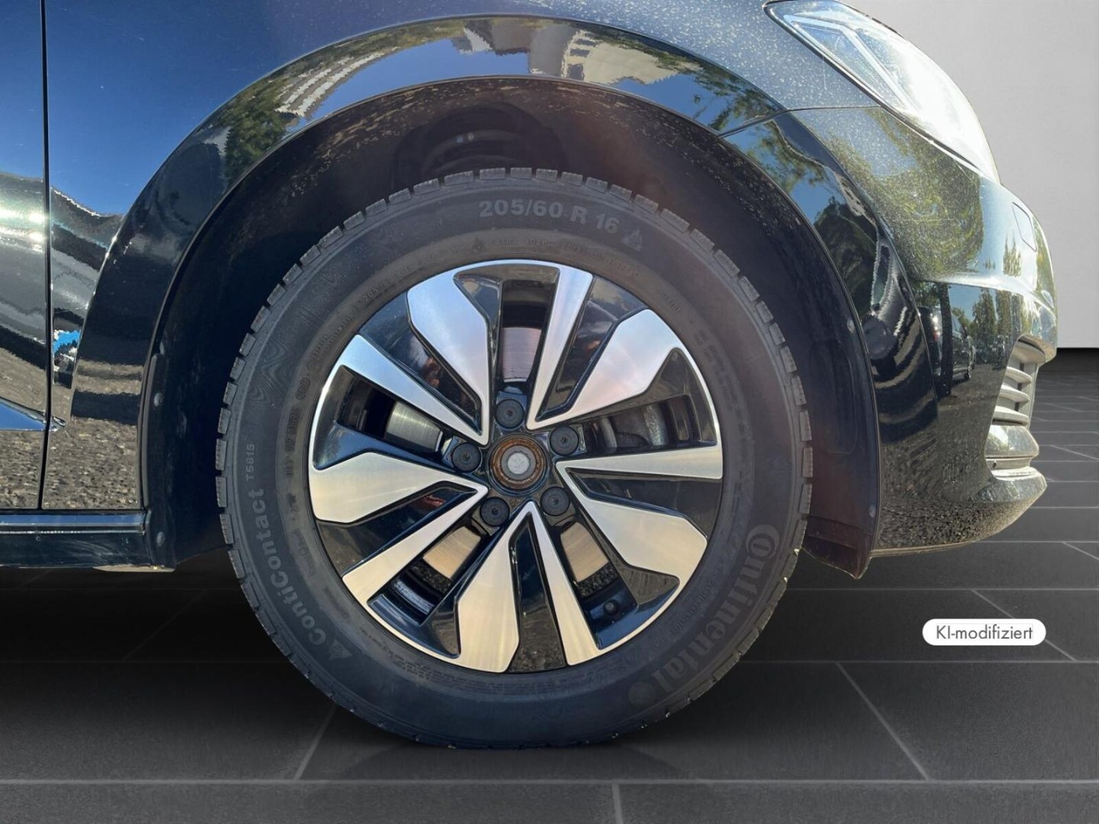 Volkswagen Touran – Bild 8