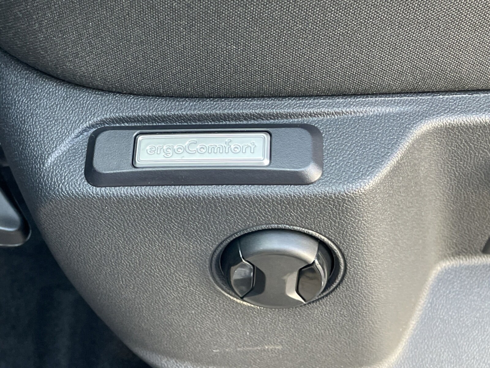 Volkswagen Caddy Kombi – Bild 9