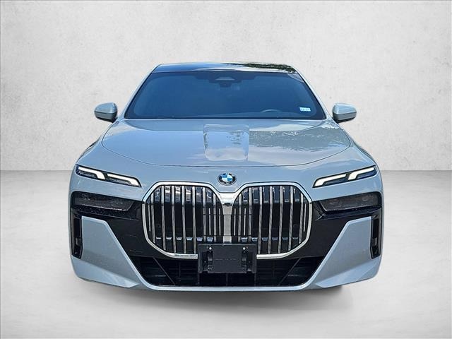 2024 BMW 740i