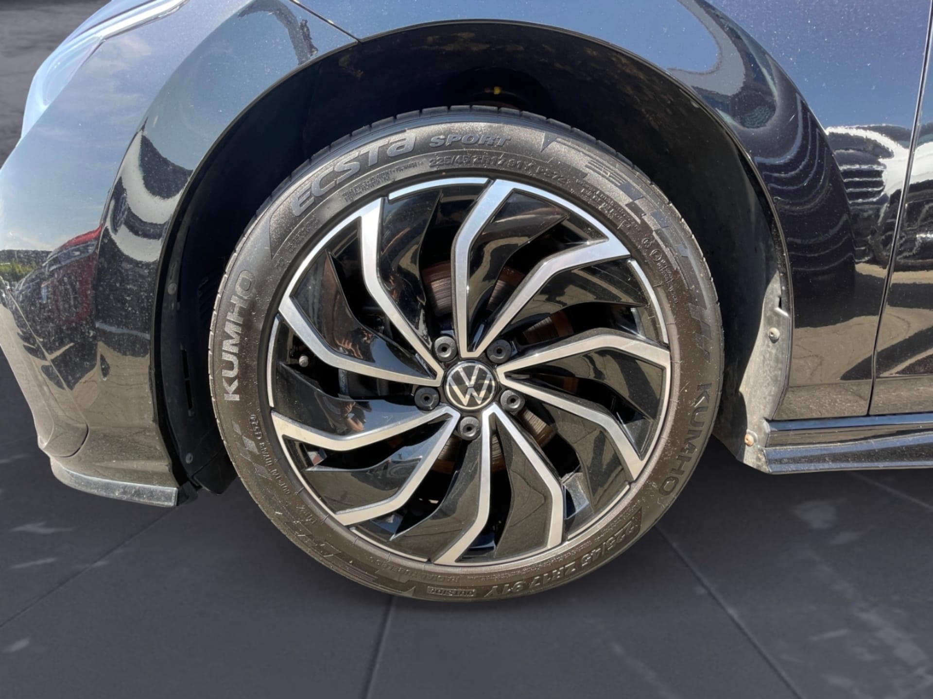 Volkswagen Golf Variant R-Line