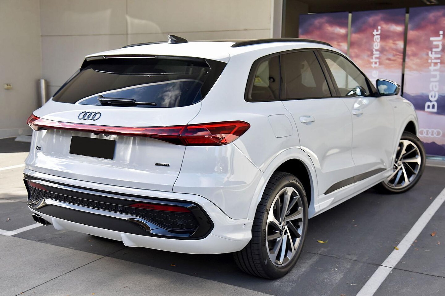 Image about Audi Q5 SUV TDI quattro 150 kW sport