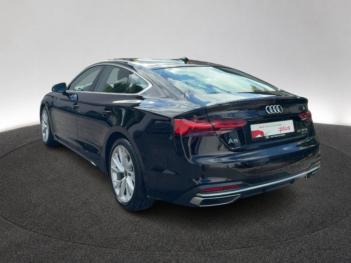 Bild über Audi A5 Sportback advanced 45 TFSI quattro S tronic - für weitere Informationen kontaktieren Sie den Audi Partner