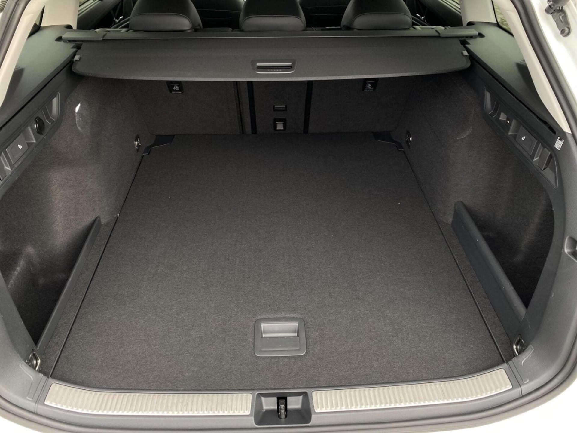 Volkswagen Passat Elegance