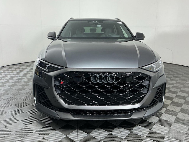2027 Audi RS Q8 SUV performance