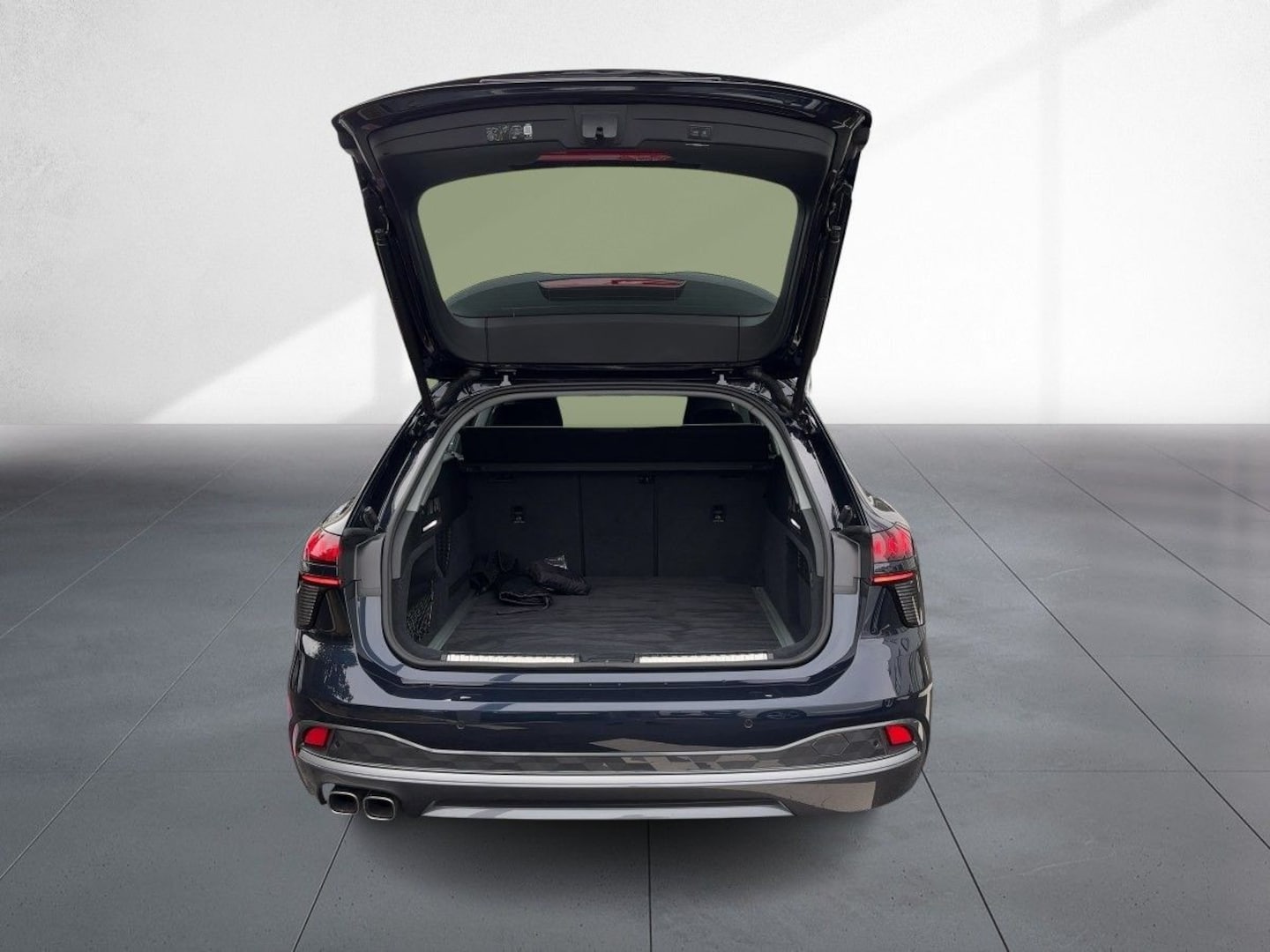 Bild über Audi A6 Avant TDI quattro 150 kW S tronic - für weitere Informationen kontaktieren Sie den Audi Partner