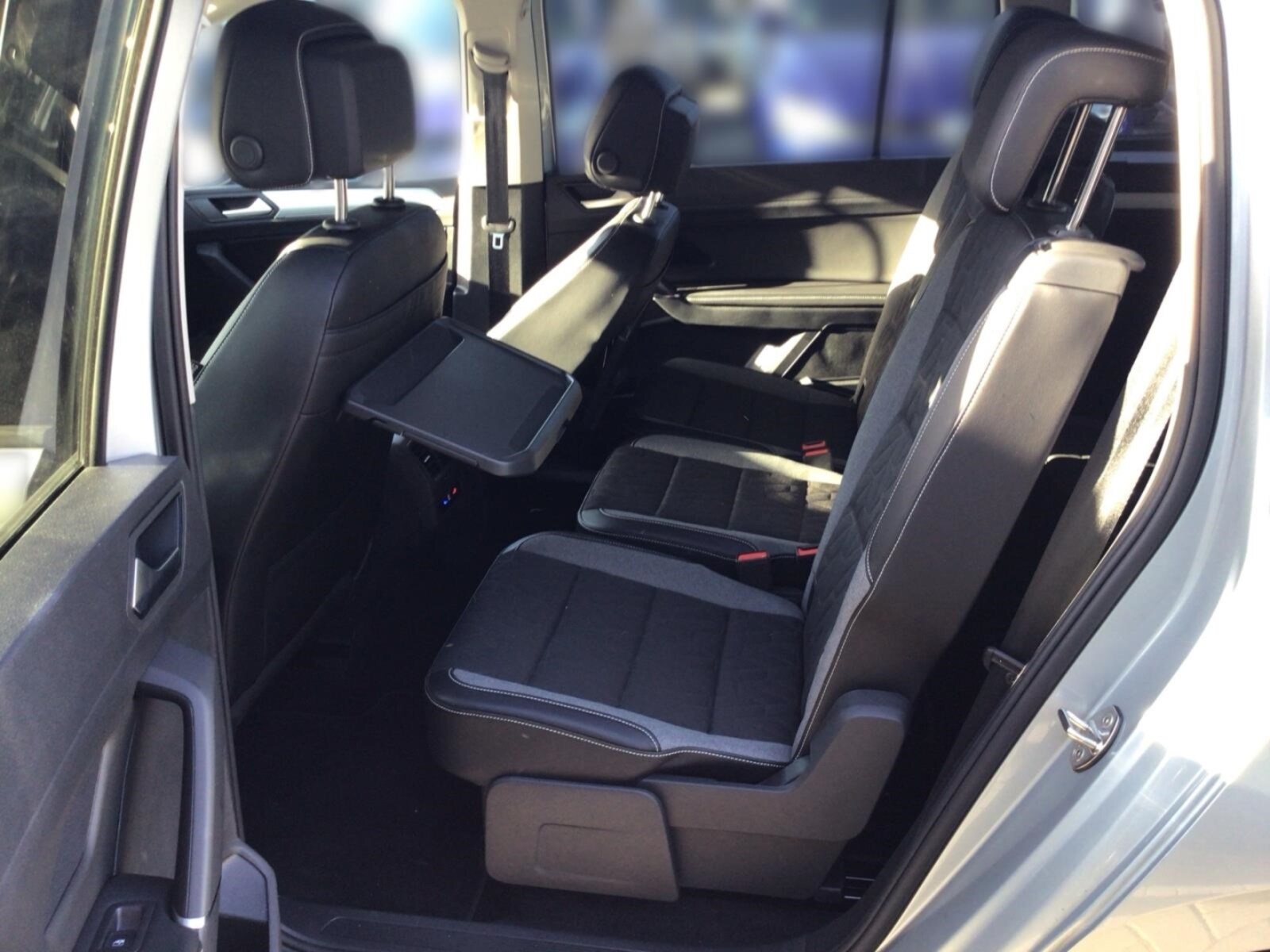 Volkswagen Touran – Bild 11