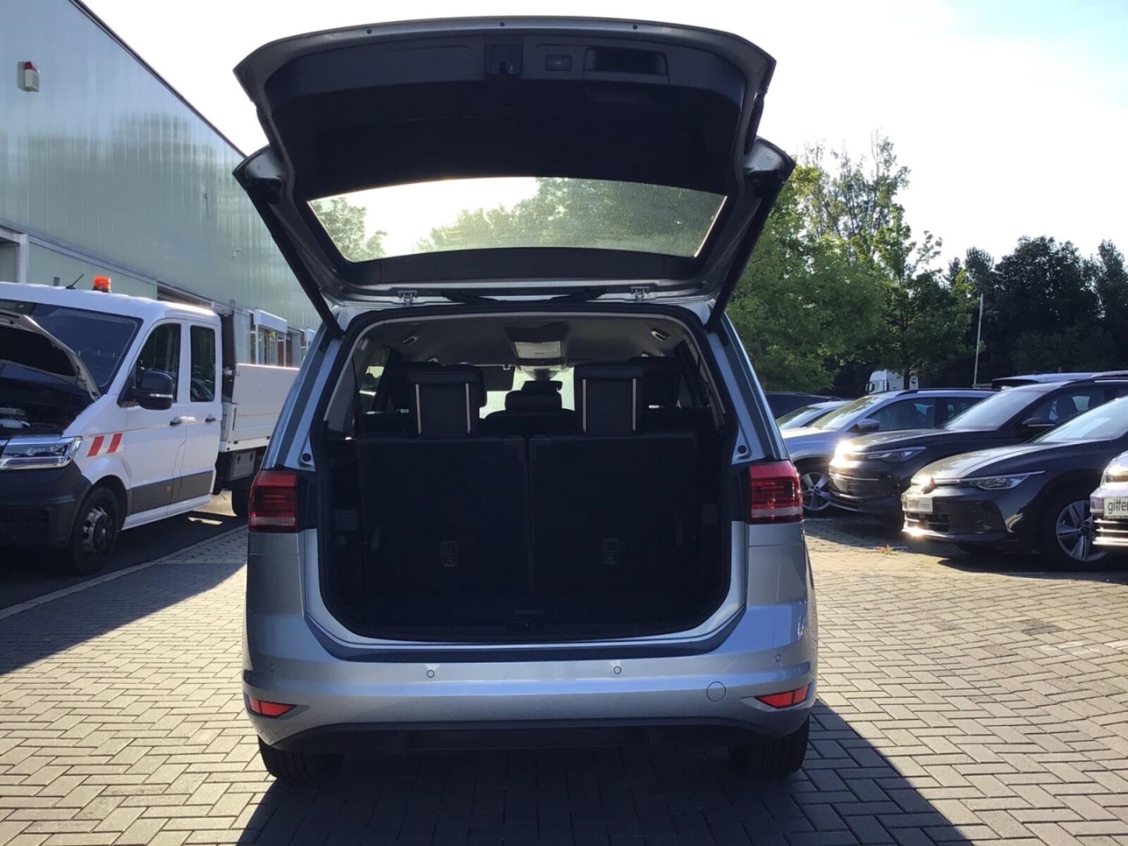 Volkswagen Touran – Bild 12