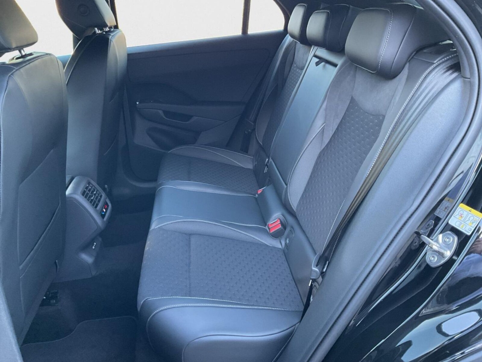 Volkswagen T-Roc – Bild 14