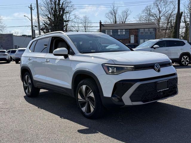 2025 Volkswagen Taos