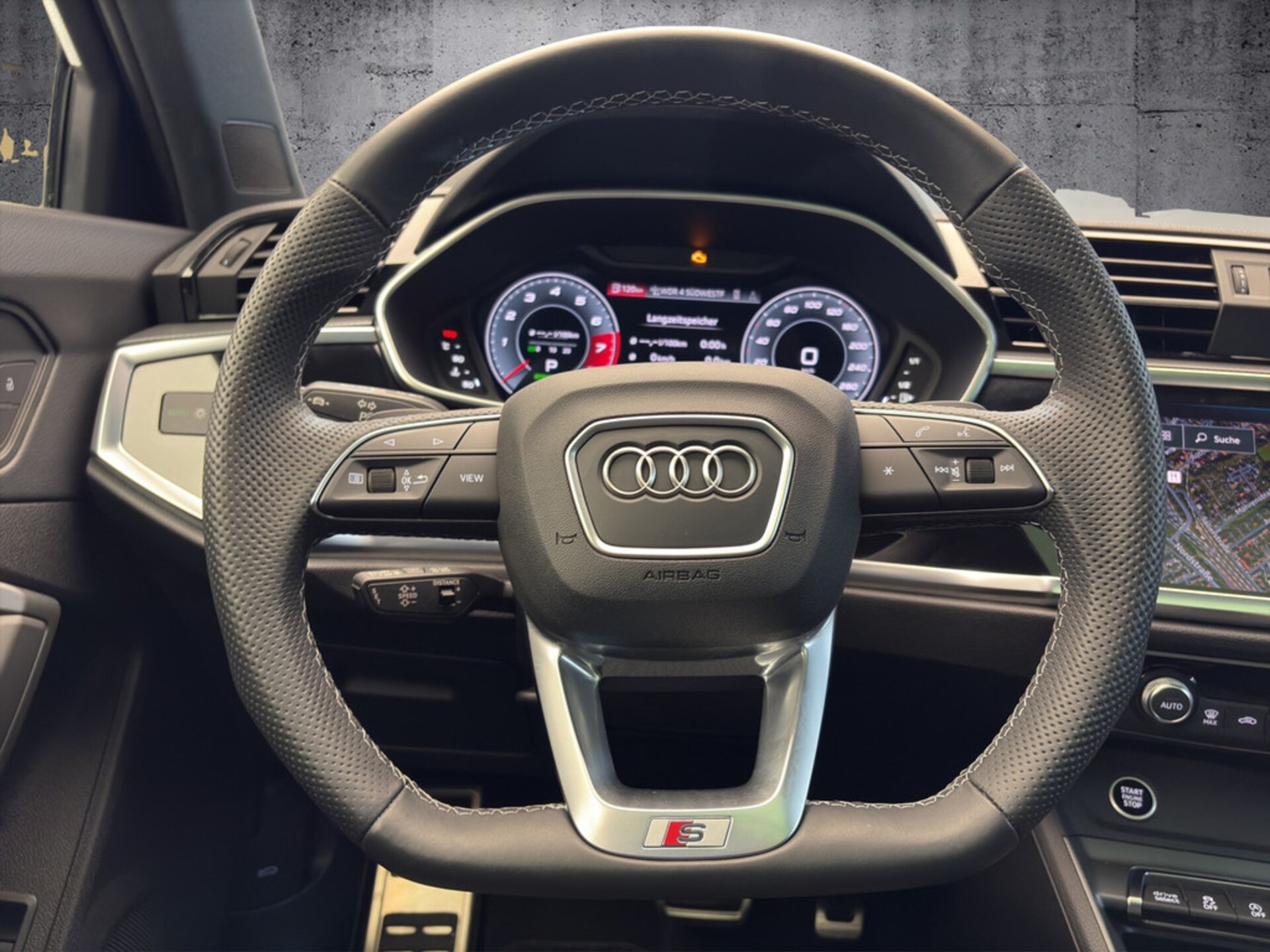 Audi Q3 SUV S line
