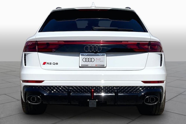 2026 Audi RS Q8 SUV performance