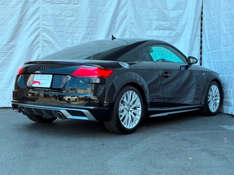 Audi TT Coupé