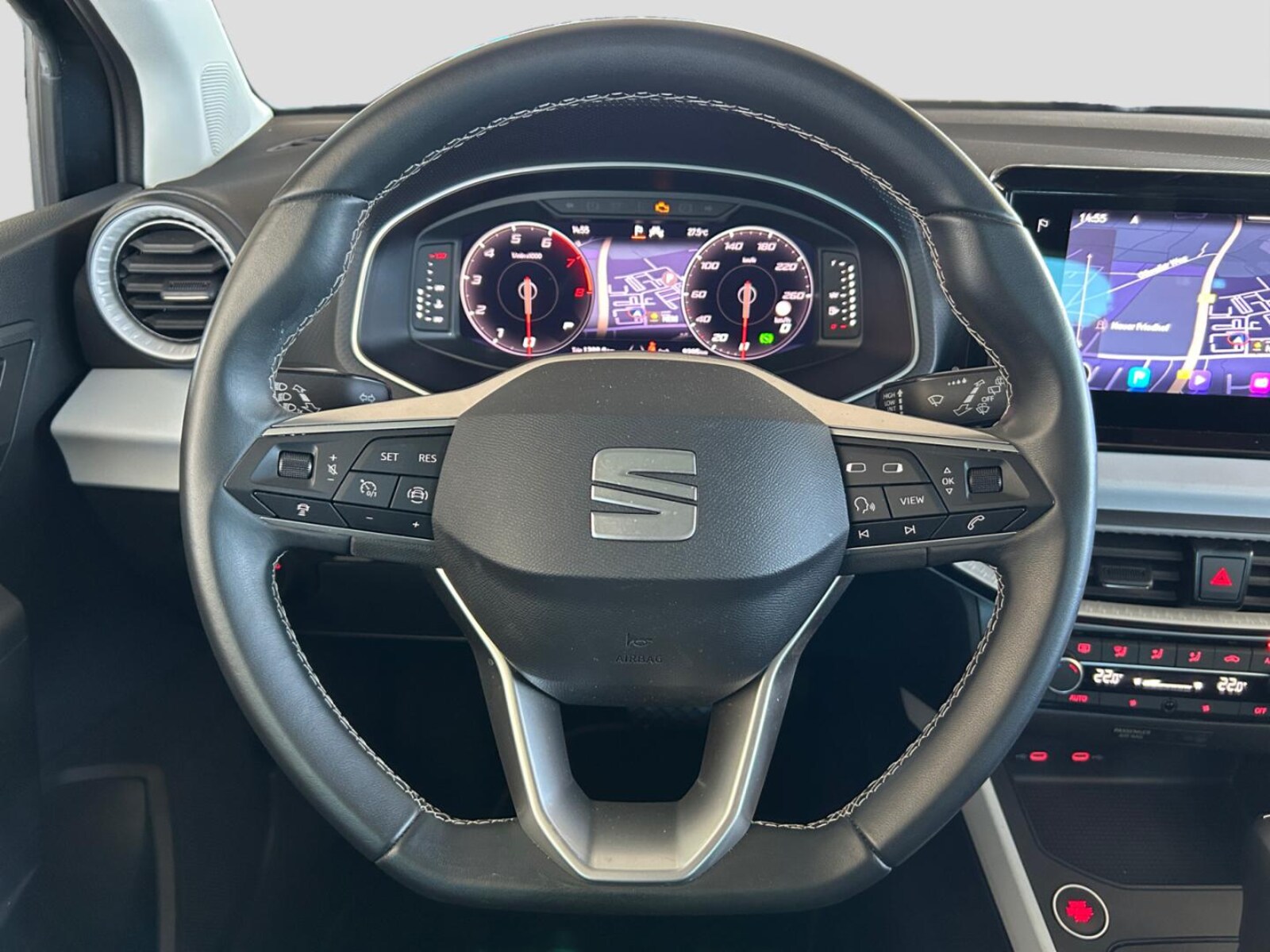 SEAT Arona – Bild 8
