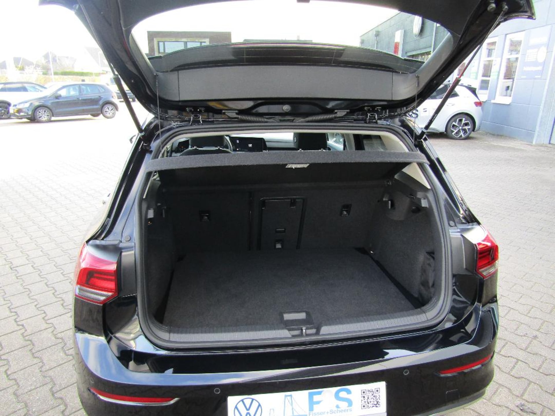 Volkswagen Golf Style
