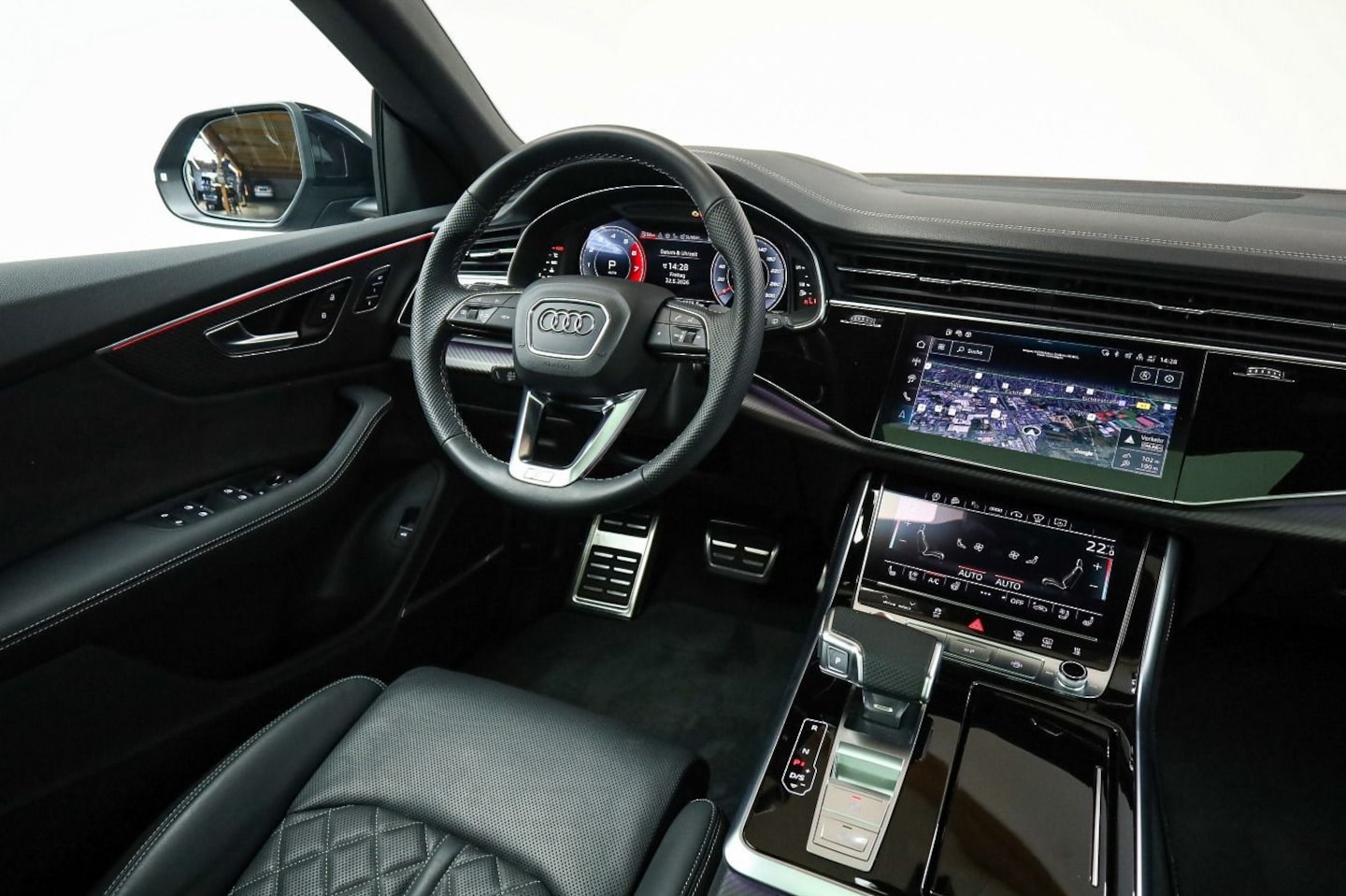 Bild über Audi SQ8 SUV TFSI quattro tiptronic - für weitere Informationen kontaktieren Sie den Audi Partner