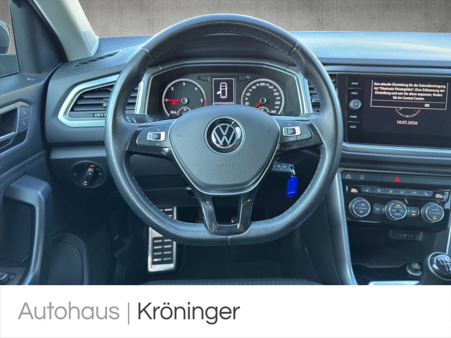Volkswagen T-Roc Active