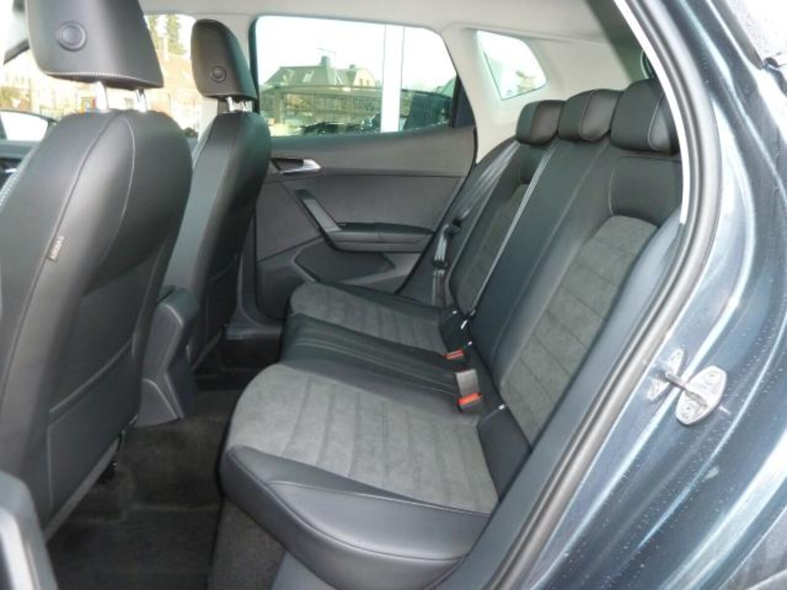 SEAT Arona – Bild 14