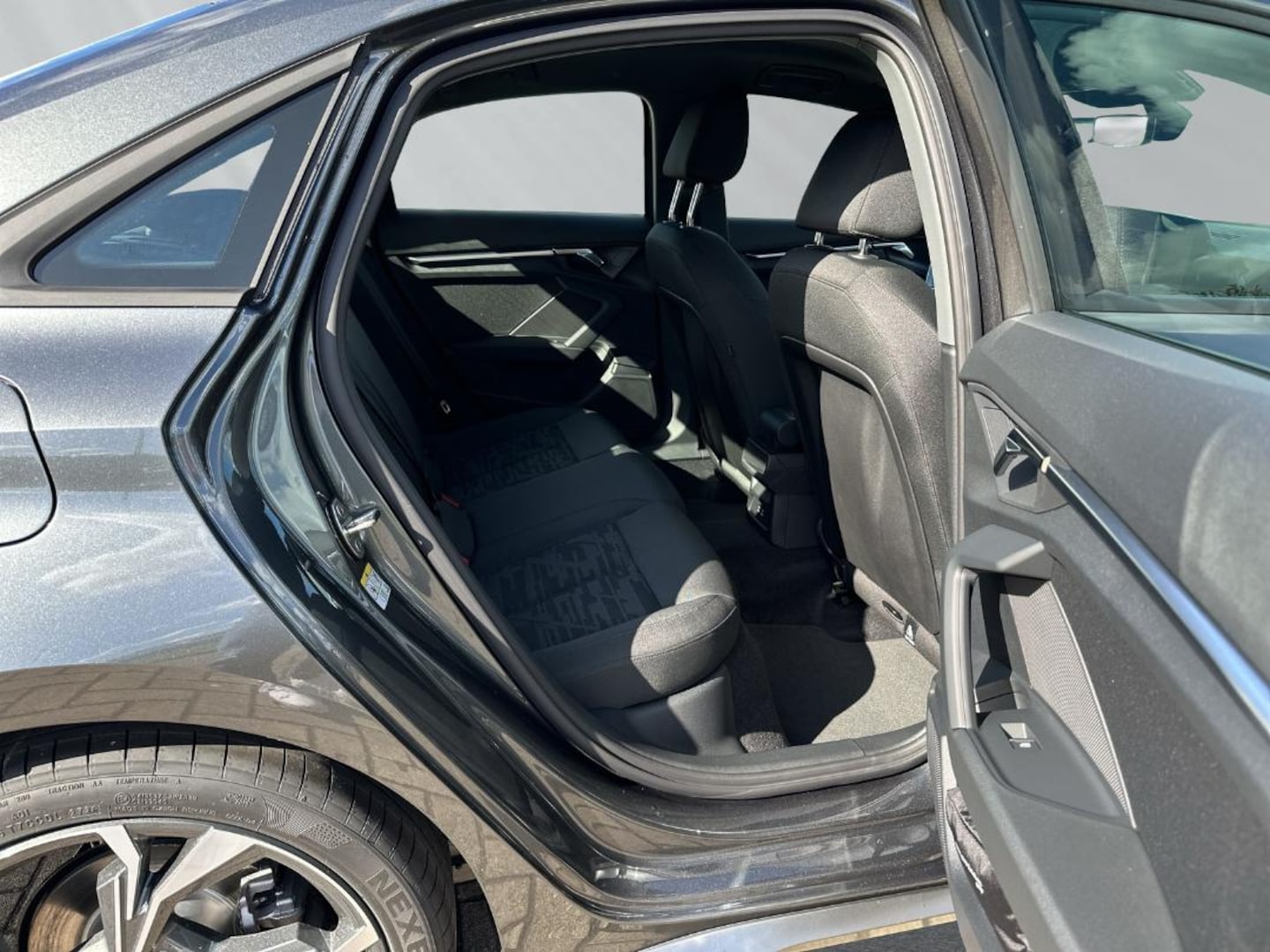 Bild über Audi A3 Limousine S line TFSI 110 kW S tronic - für weitere Informationen kontaktieren Sie den Audi Partner