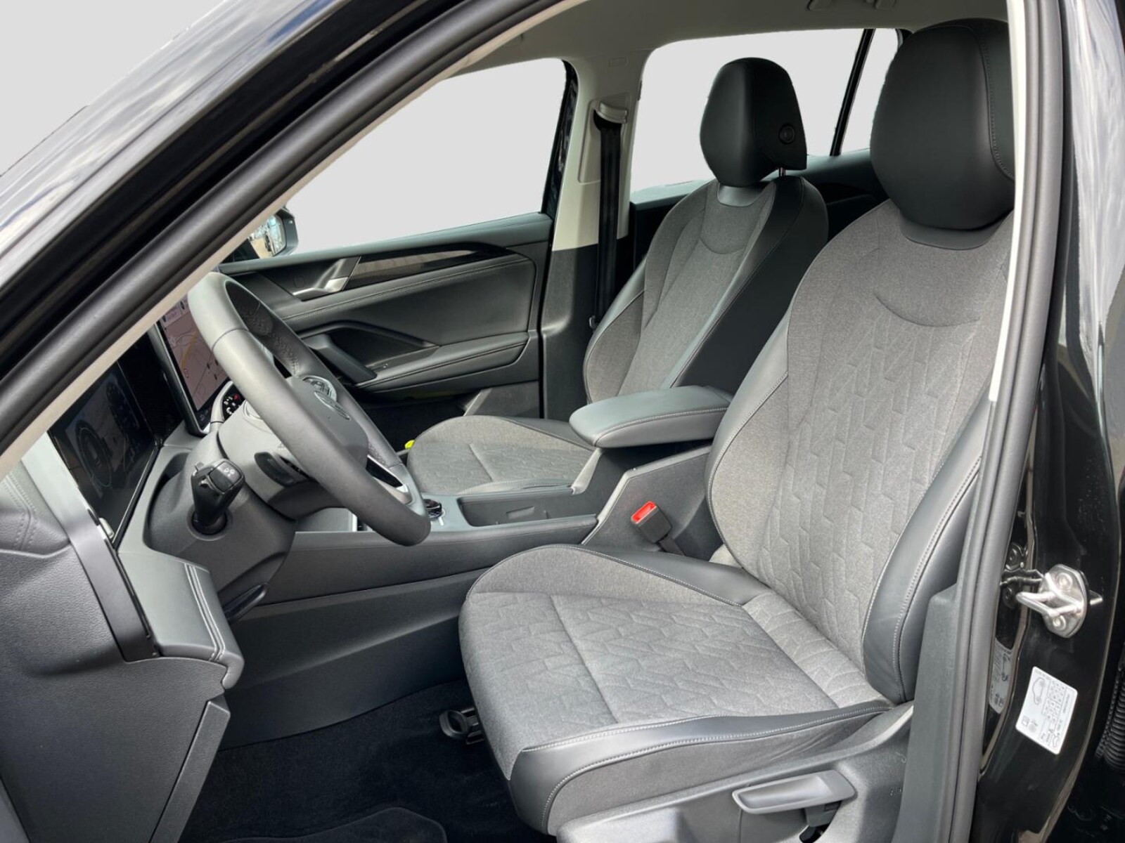 Volkswagen Tiguan – Bild 9