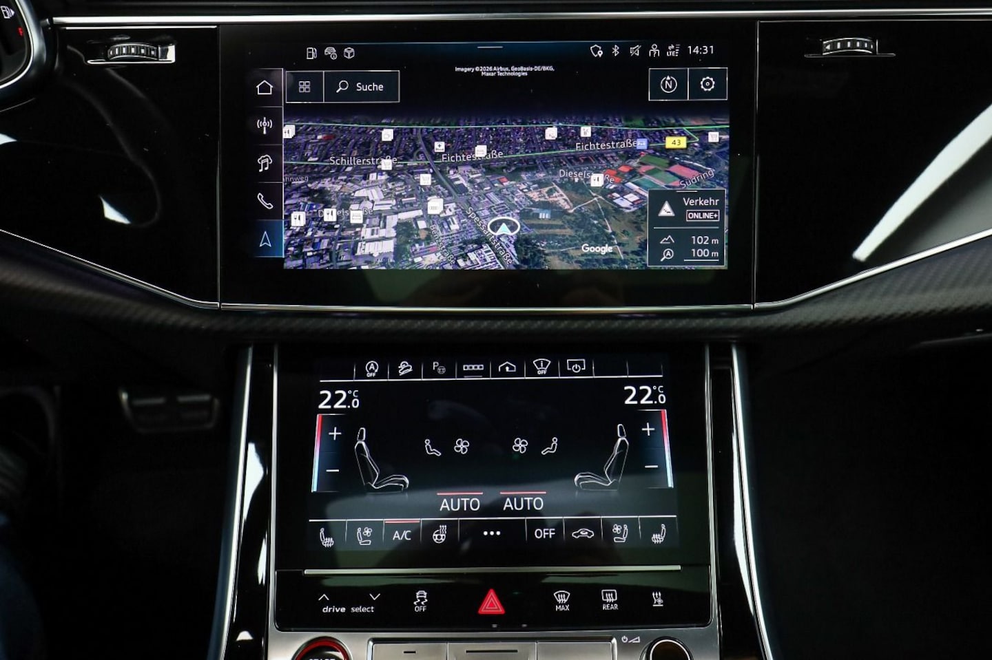 Bild über Audi SQ8 SUV TFSI quattro tiptronic - für weitere Informationen kontaktieren Sie den Audi Partner