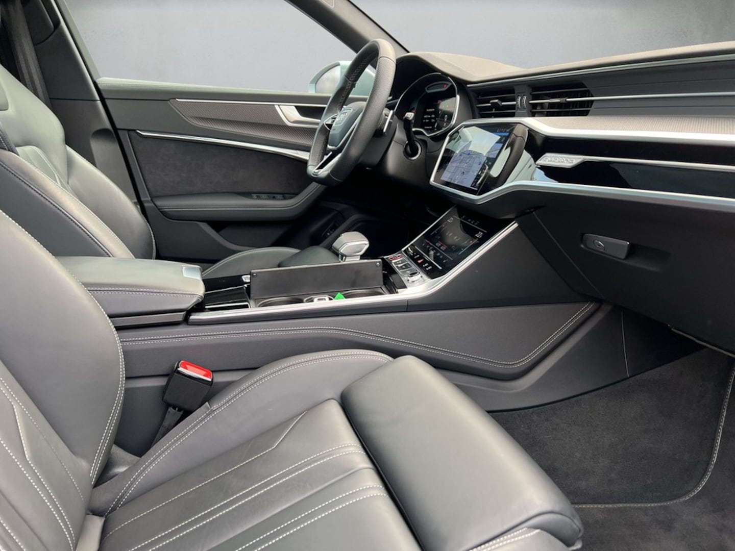 Bild über Audi S6 Avant TDI quattro tiptronic - für weitere Informationen kontaktieren Sie den Audi Partner