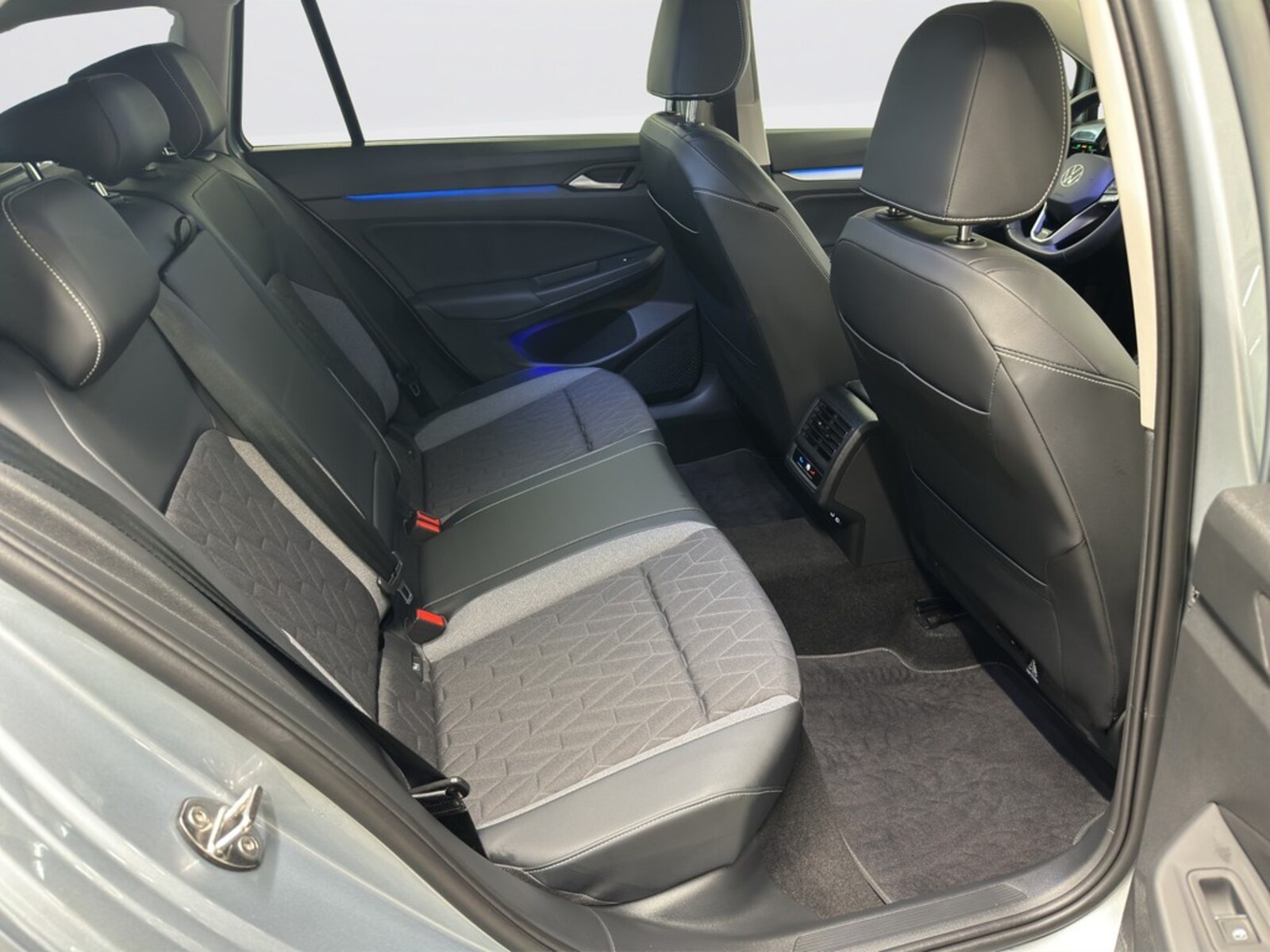 Volkswagen Golf Variant – Bild 17