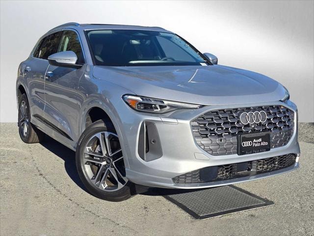 2025 Audi New Q5 Premium Plus's photo