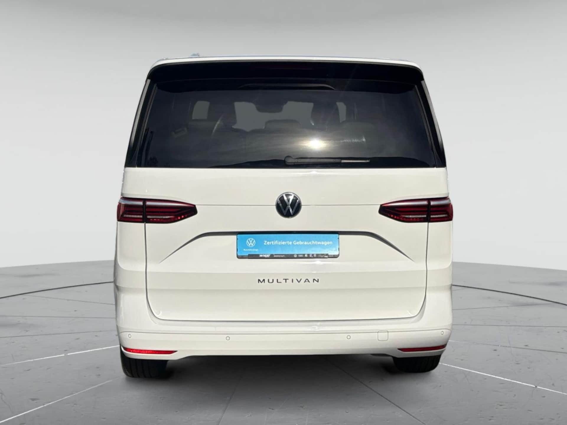 Volkswagen Multivan Basis-Modell