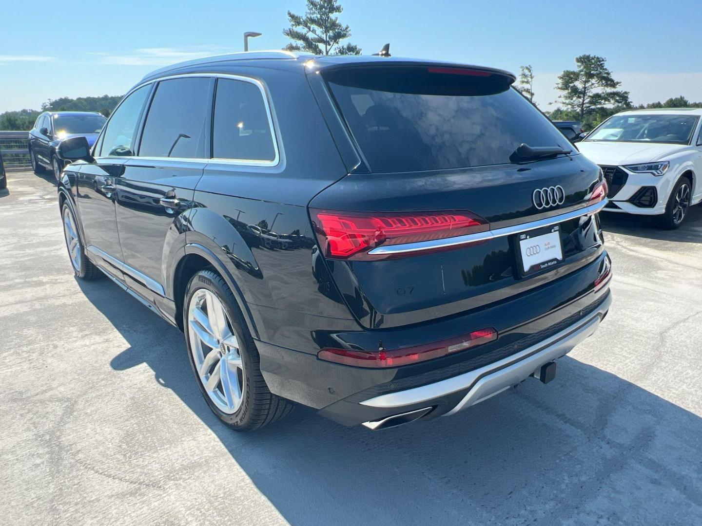 2025 Audi Q7 Premium Plus - Photo 7
