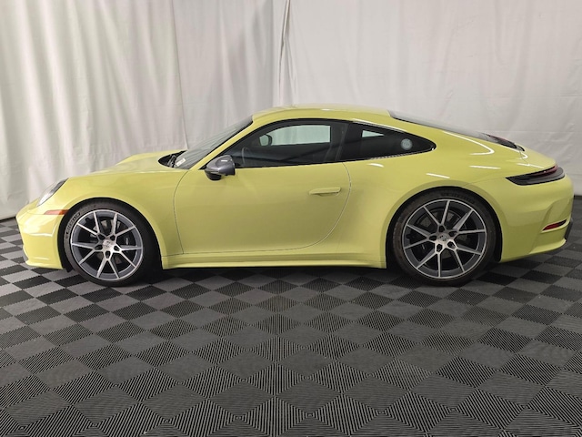 2025 Porsche