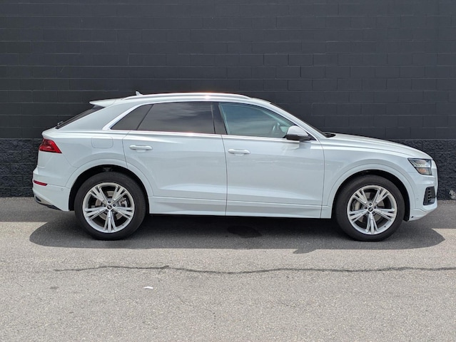 2023 Audi Q8