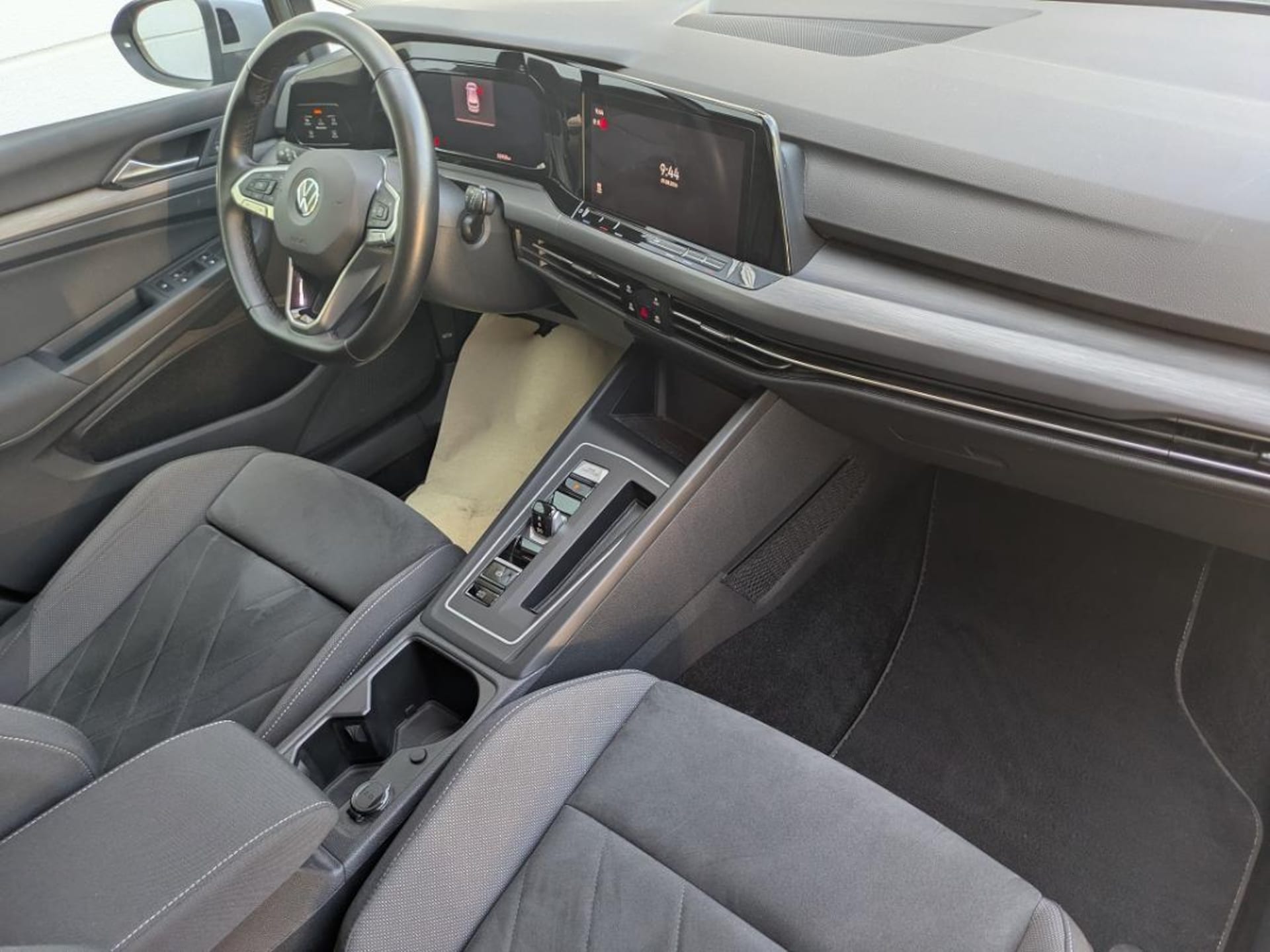 Volkswagen Golf Style