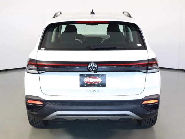 2025 Volkswagen Taos