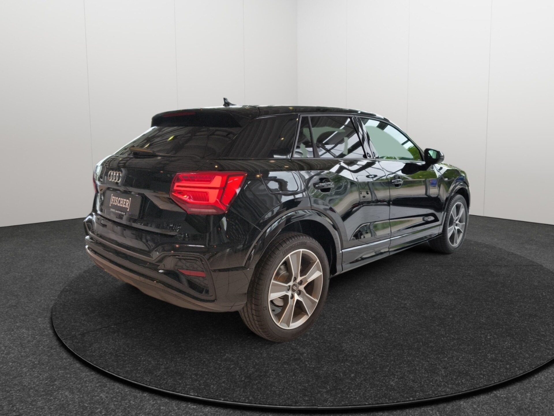 Audi Q2 S line
