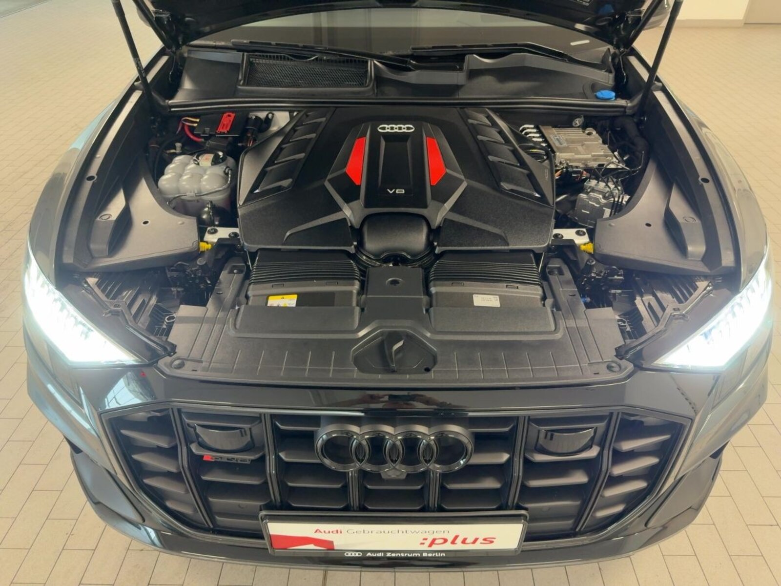 Audi SQ8 – Bild 23