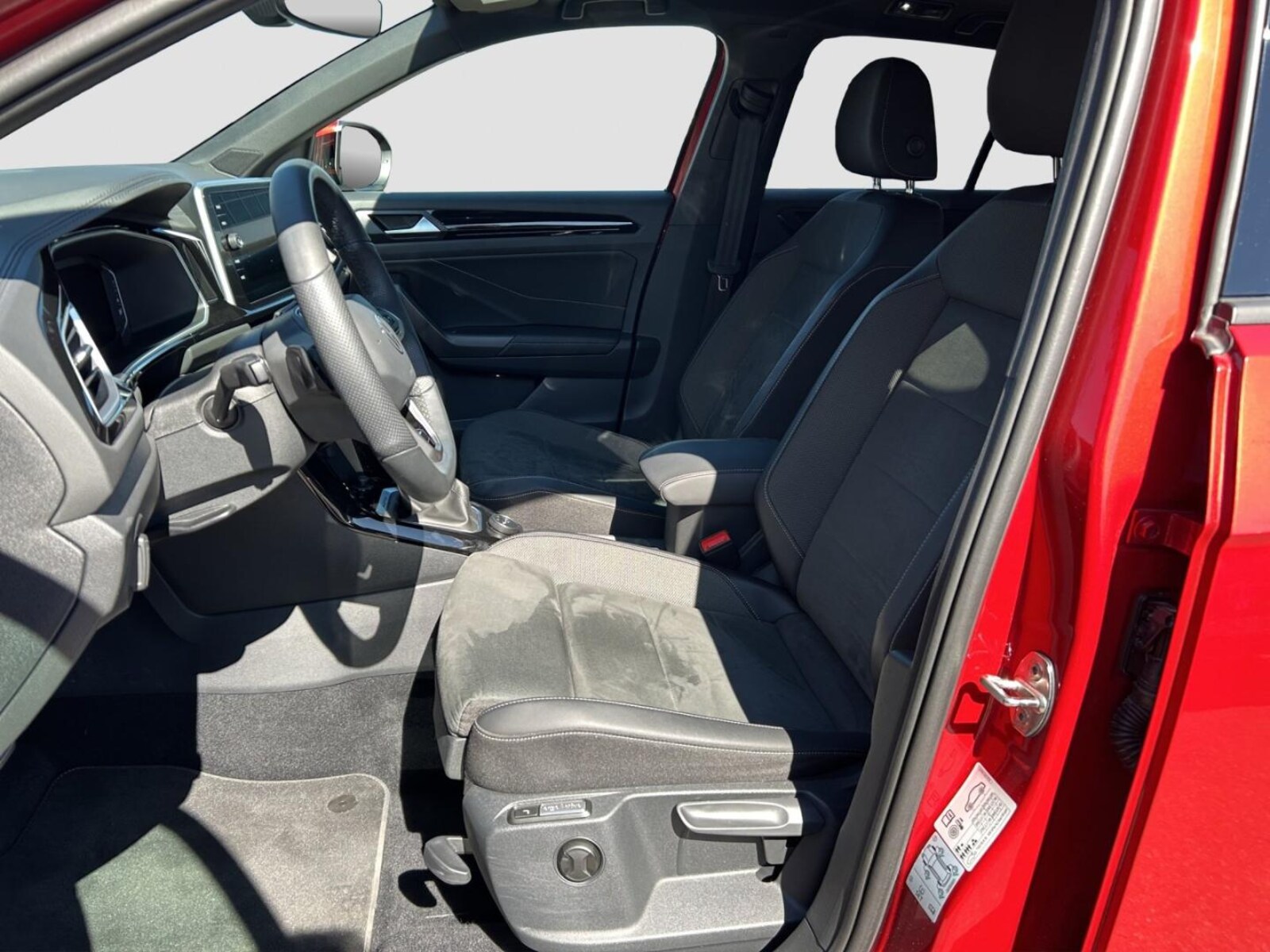 Volkswagen T-Roc – Bild 13