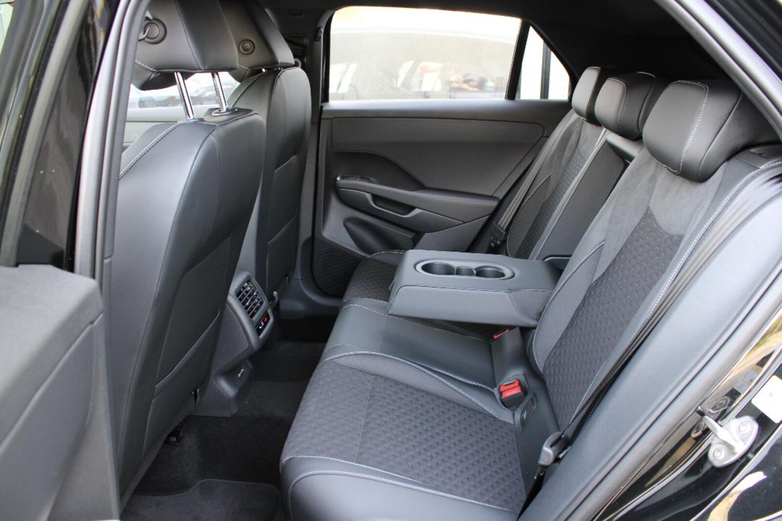 Volkswagen T-Roc – Bild 6