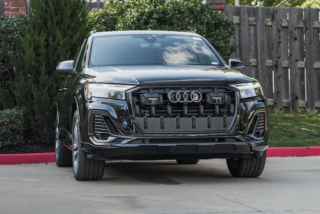 2026 Audi Q7 Premium