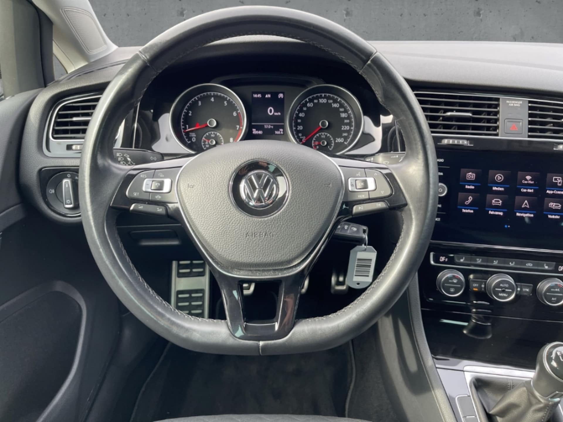 Volkswagen Golf IQ.DRIVE