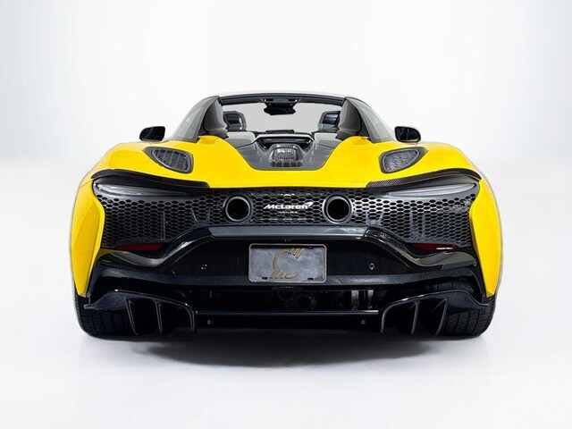 2025 McLaren Artura
