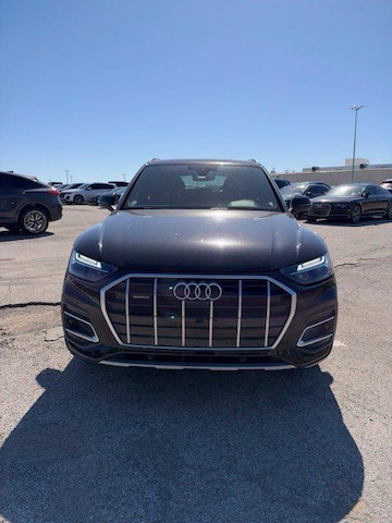 Photo of 2023 Audi Q5